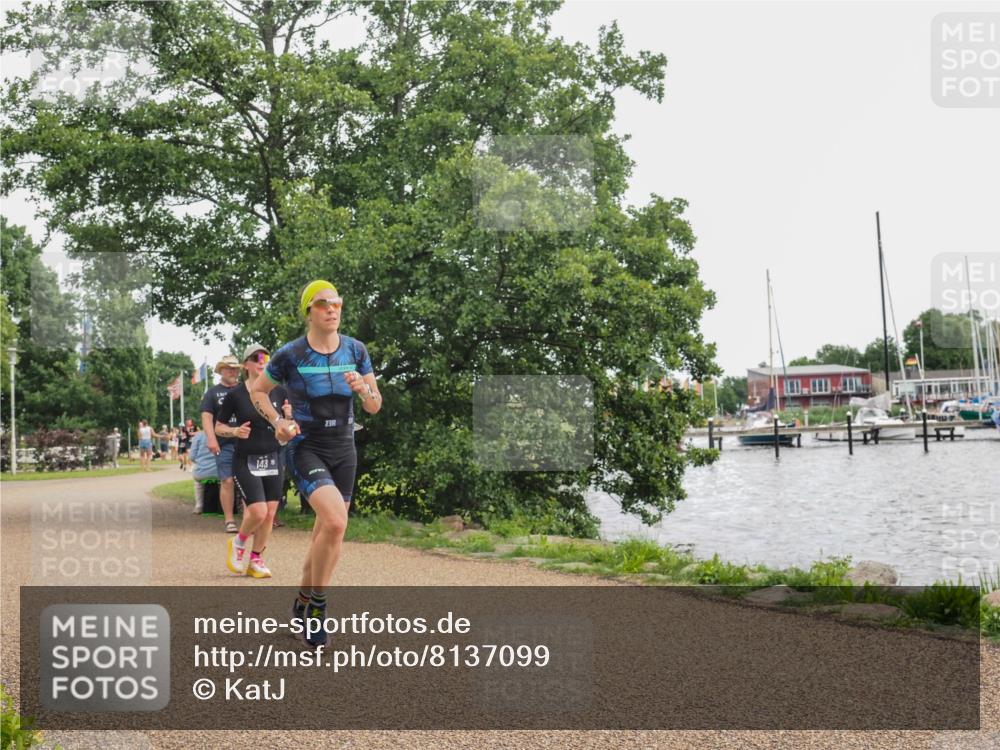 22.06.2025 - Viking Triathlon KatJ http://msf.ph/oto/8137099 22.06.2025 14:46:56 Laufen 143, 210 meine-sportfotos.de