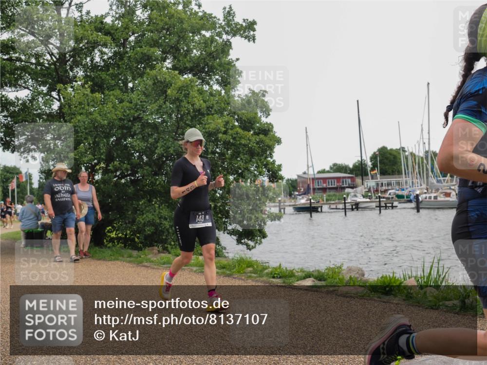 22.06.2025 - Viking Triathlon KatJ http://msf.ph/oto/8137107 22.06.2025 14:46:57 Laufen 143, 210 meine-sportfotos.de