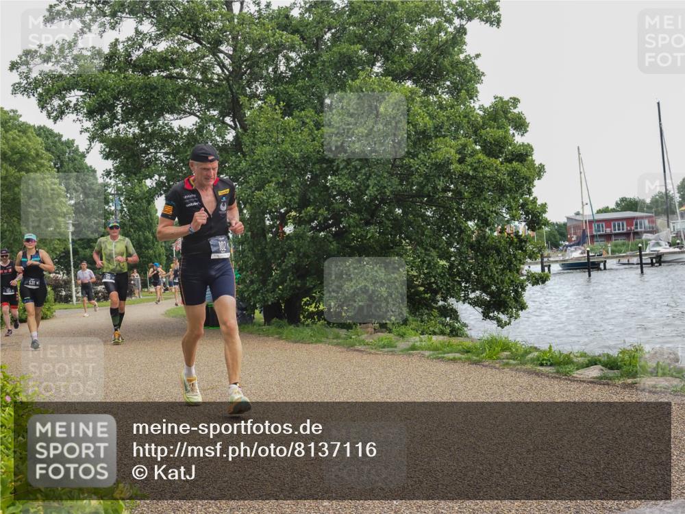 22.06.2025 - Viking Triathlon KatJ http://msf.ph/oto/8137116 22.06.2025 14:47:08 Laufen 50, 102 meine-sportfotos.de