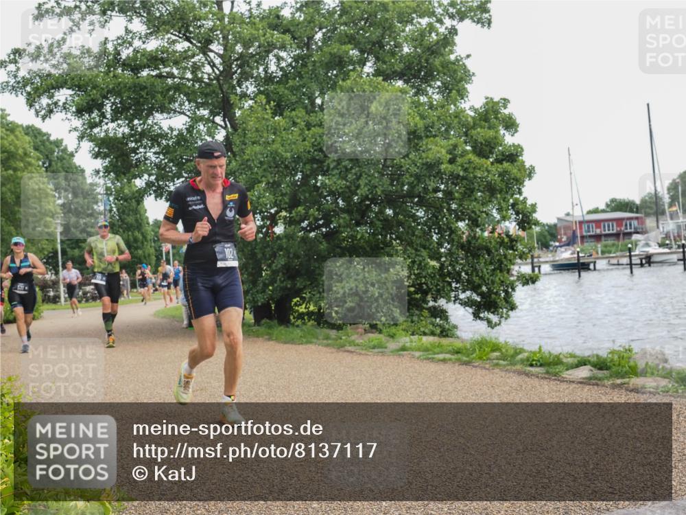 22.06.2025 - Viking Triathlon KatJ http://msf.ph/oto/8137117 22.06.2025 14:47:08 Laufen 50, 102 meine-sportfotos.de
