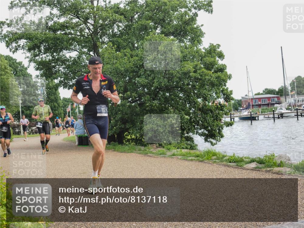 22.06.2025 - Viking Triathlon KatJ http://msf.ph/oto/8137118 22.06.2025 14:47:08 Laufen 50, 102 meine-sportfotos.de