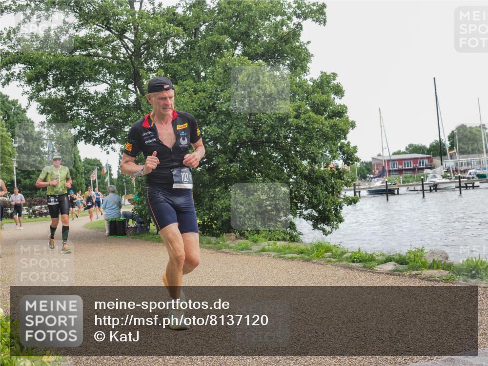 22.06.2025 - Viking Triathlon KatJ http://msf.ph/oto/8137120 22.06.2025 14:47:09 Laufen 50, 102, 531 meine-sportfotos.de