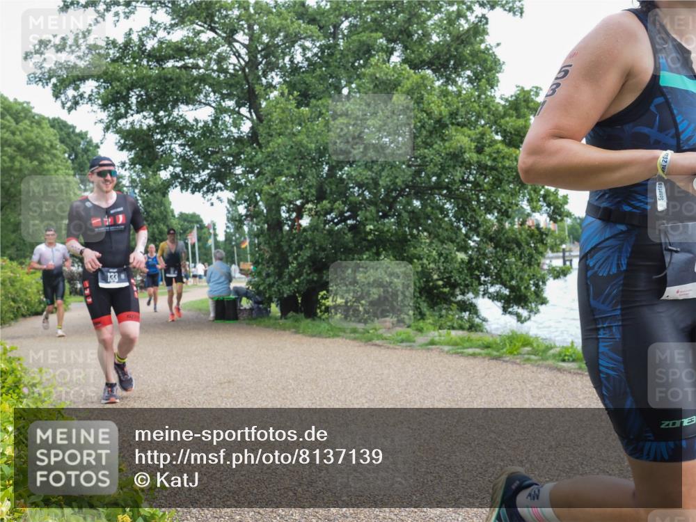 22.06.2025 - Viking Triathlon KatJ http://msf.ph/oto/8137139 22.06.2025 14:47:13 Laufen 50, 133, 386, 531 meine-sportfotos.de