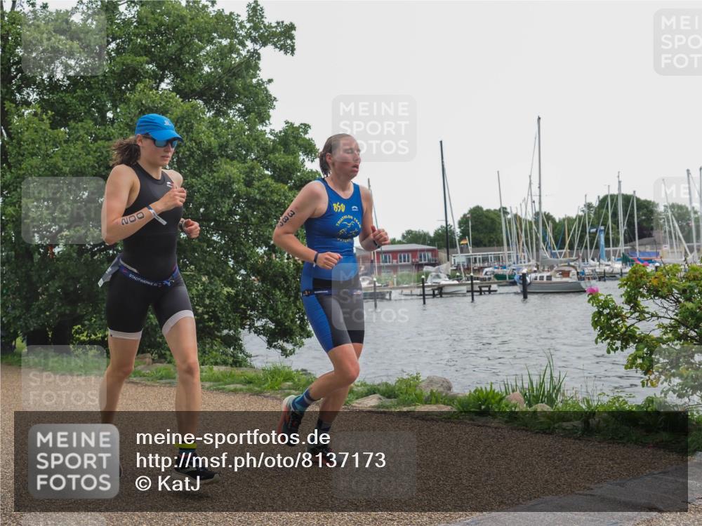 22.06.2025 - Viking Triathlon KatJ http://msf.ph/oto/8137173 22.06.2025 14:47:19 Laufen 91, 200, 383, 386 meine-sportfotos.de
