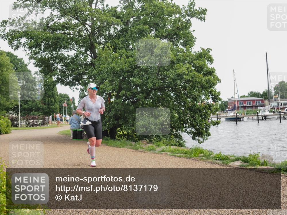 22.06.2025 - Viking Triathlon KatJ http://msf.ph/oto/8137179 22.06.2025 14:47:41 Laufen 47 meine-sportfotos.de