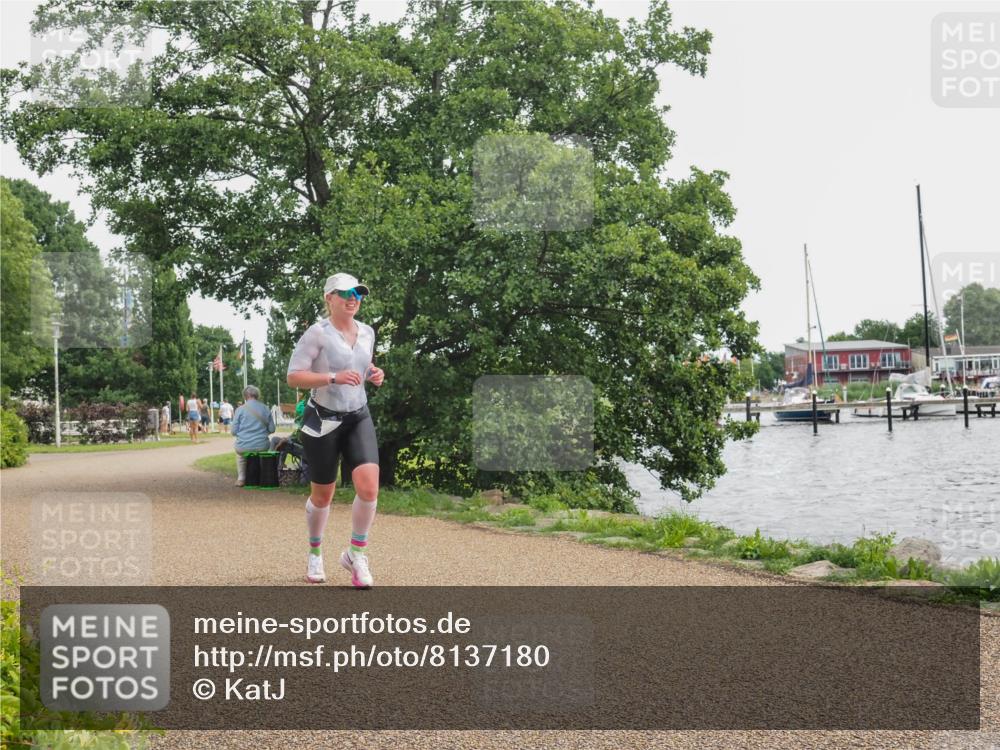 22.06.2025 - Viking Triathlon KatJ http://msf.ph/oto/8137180 22.06.2025 14:47:41 Laufen 47 meine-sportfotos.de