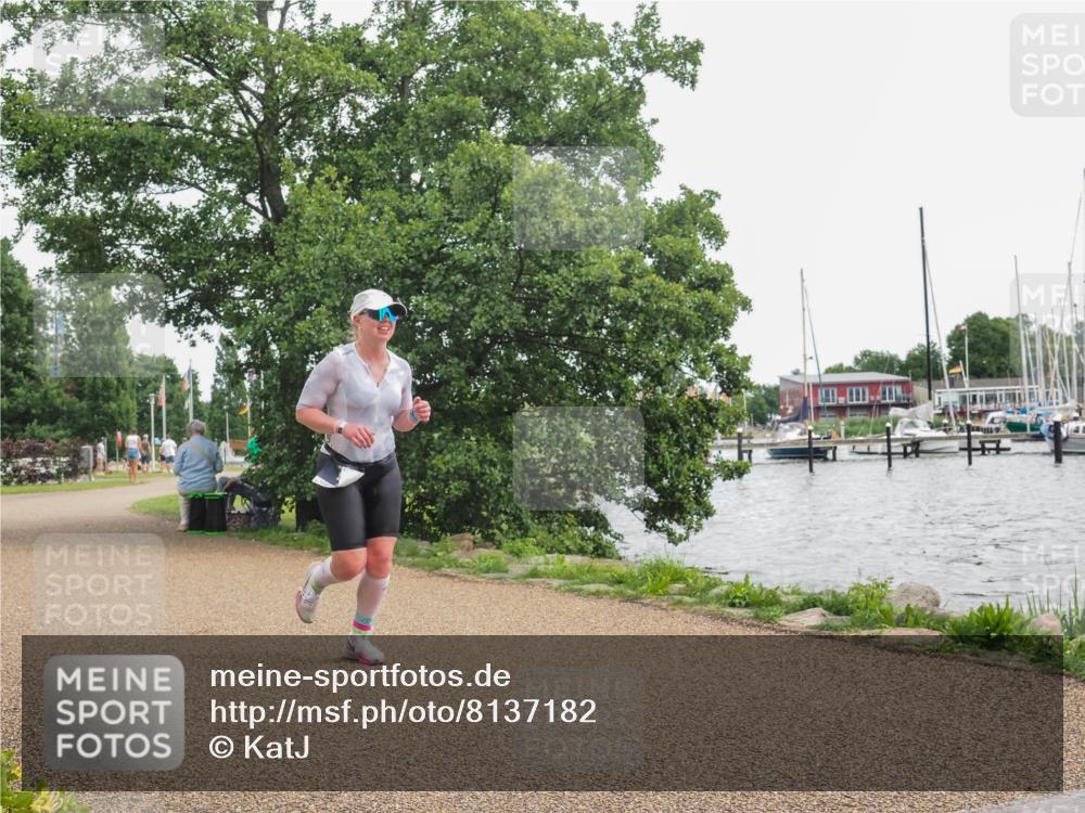 22.06.2025 - Viking Triathlon KatJ http://msf.ph/oto/8137182 22.06.2025 14:47:42 Laufen 47 meine-sportfotos.de