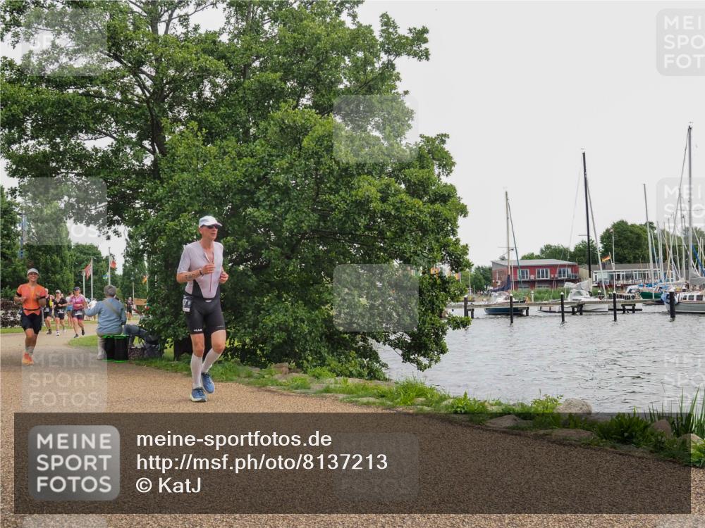 22.06.2025 - Viking Triathlon KatJ http://msf.ph/oto/8137213 22.06.2025 14:48:18 Laufen 487 meine-sportfotos.de