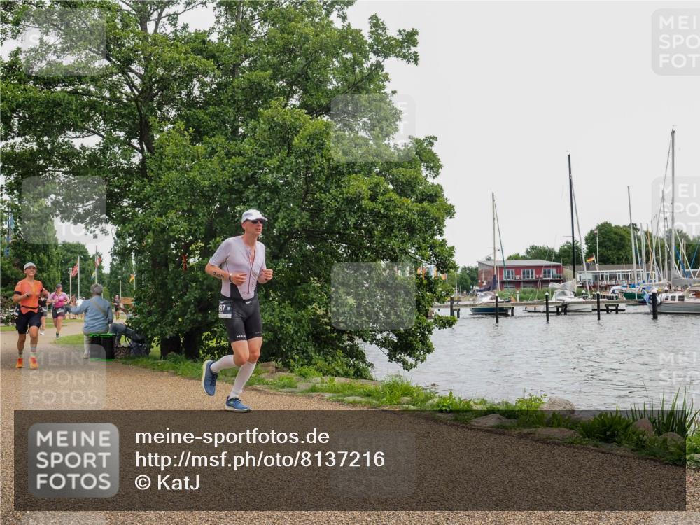 22.06.2025 - Viking Triathlon KatJ http://msf.ph/oto/8137216 22.06.2025 14:48:19 Laufen 130, 487 meine-sportfotos.de