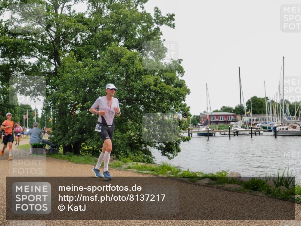 22.06.2025 - Viking Triathlon KatJ http://msf.ph/oto/8137217 22.06.2025 14:48:19 Laufen 130, 487 meine-sportfotos.de