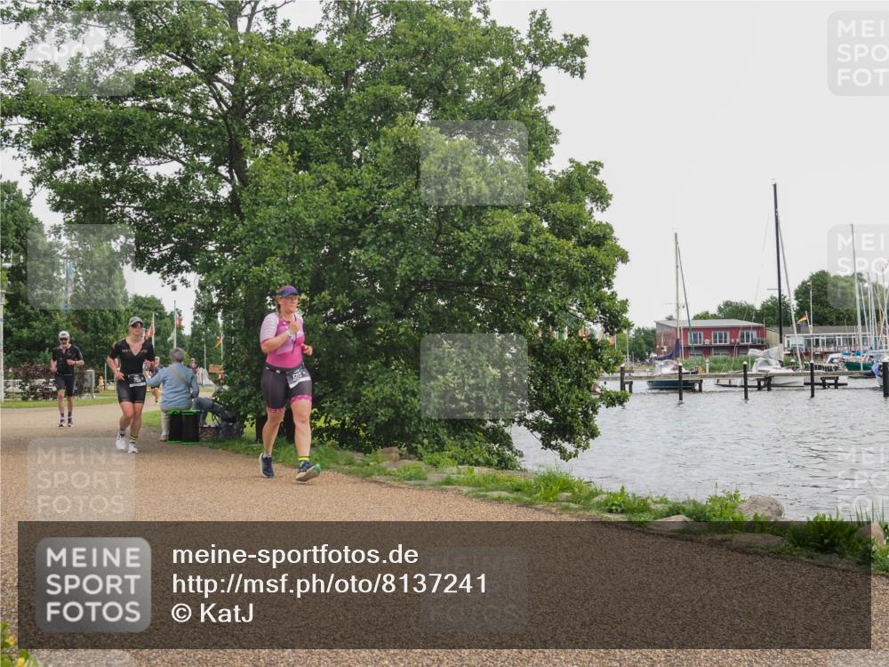 22.06.2025 - Viking Triathlon KatJ http://msf.ph/oto/8137241 22.06.2025 14:48:26 Laufen 232, 503 meine-sportfotos.de