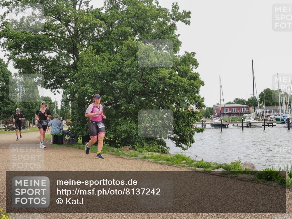 22.06.2025 - Viking Triathlon KatJ http://msf.ph/oto/8137242 22.06.2025 14:48:26 Laufen 232, 503 meine-sportfotos.de