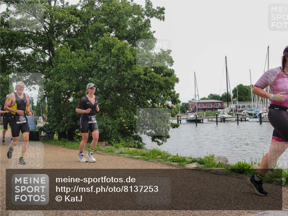 22.06.2025 - Viking Triathlon KatJ http://msf.ph/oto/8137253 22.06.2025 14:48:29 Laufen 285, 375, 423, 503 meine-sportfotos.de