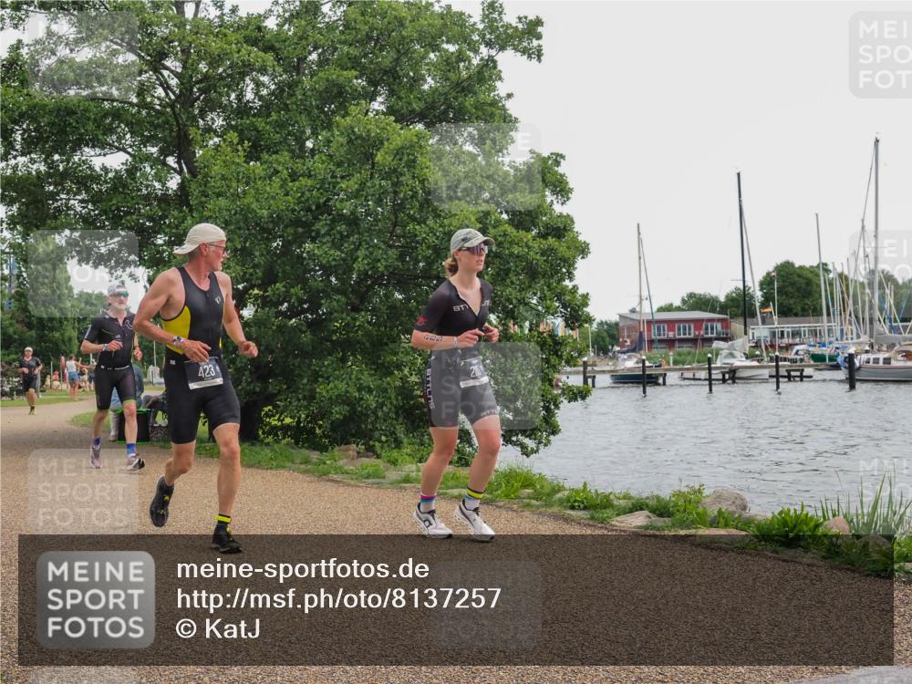 22.06.2025 - Viking Triathlon KatJ http://msf.ph/oto/8137257 22.06.2025 14:48:30 Laufen 285, 375, 423, 503 meine-sportfotos.de