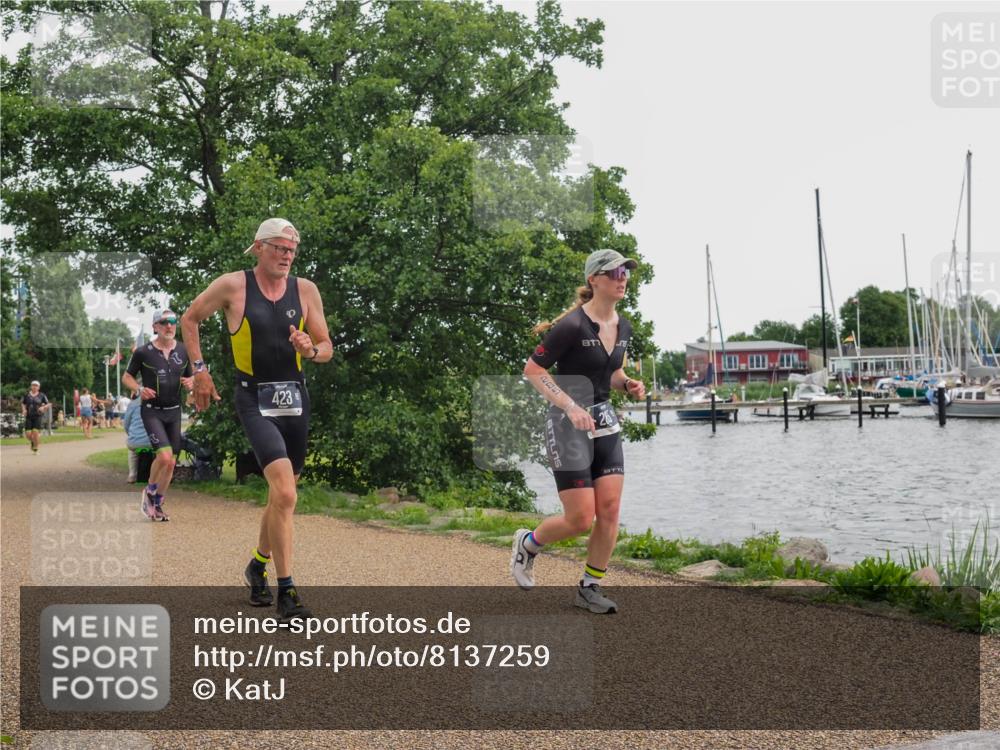 22.06.2025 - Viking Triathlon KatJ http://msf.ph/oto/8137259 22.06.2025 14:48:30 Laufen 285, 375, 423, 503 meine-sportfotos.de