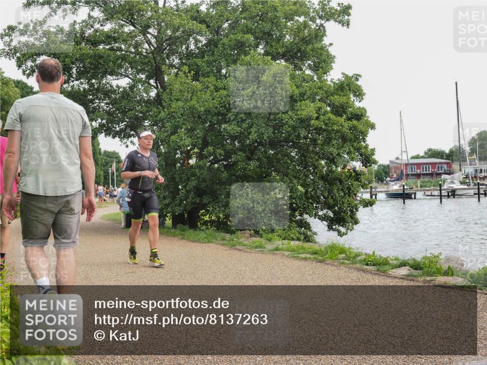 22.06.2025 - Viking Triathlon KatJ http://msf.ph/oto/8137263 22.06.2025 14:48:38 Laufen 552 meine-sportfotos.de
