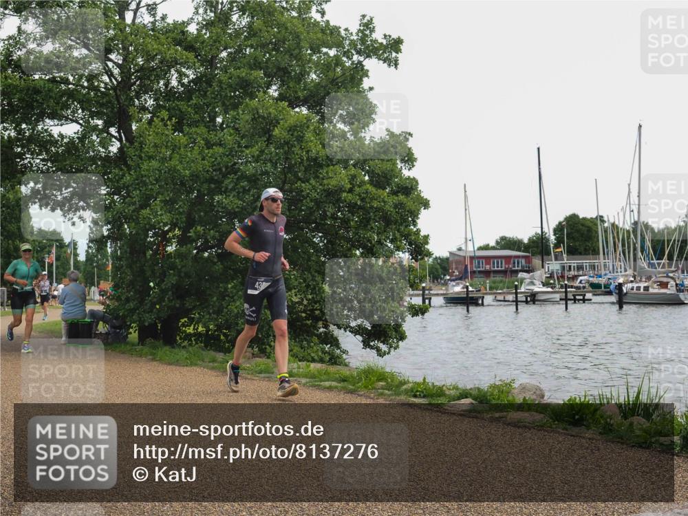 22.06.2025 - Viking Triathlon KatJ http://msf.ph/oto/8137276 22.06.2025 14:48:48 Laufen 65, 134, 433 meine-sportfotos.de