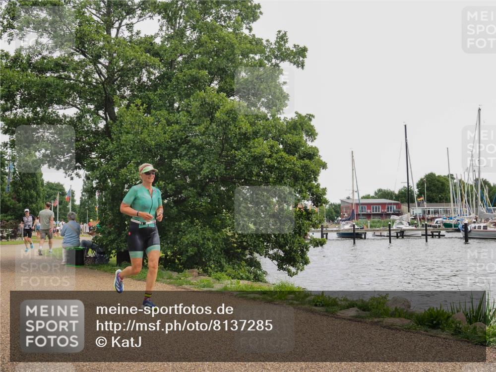 22.06.2025 - Viking Triathlon KatJ http://msf.ph/oto/8137285 22.06.2025 14:48:50 Laufen 65, 433 meine-sportfotos.de
