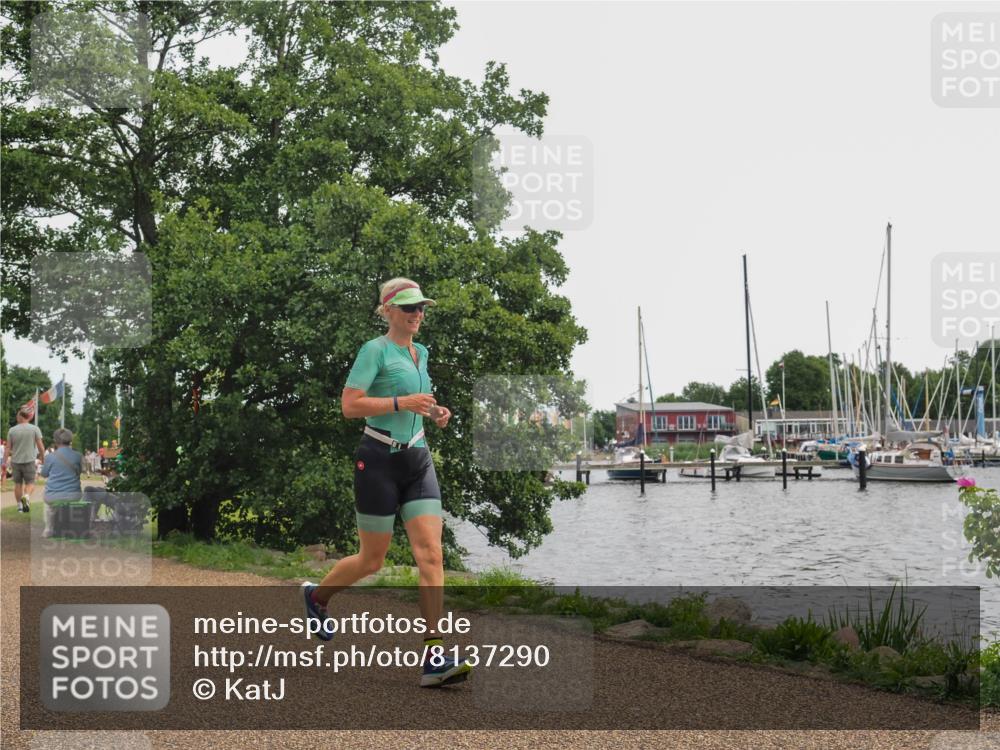 22.06.2025 - Viking Triathlon KatJ http://msf.ph/oto/8137290 22.06.2025 14:48:51 Laufen 65, 433 meine-sportfotos.de