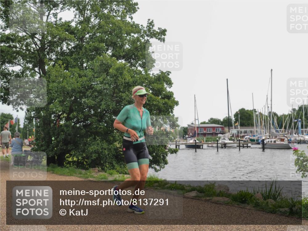 22.06.2025 - Viking Triathlon KatJ http://msf.ph/oto/8137291 22.06.2025 14:48:51 Laufen 65, 433 meine-sportfotos.de