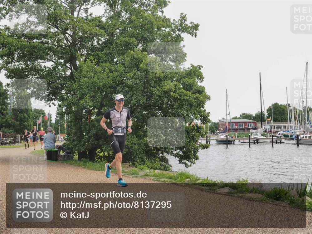 22.06.2025 - Viking Triathlon KatJ http://msf.ph/oto/8137295 22.06.2025 14:48:57 Laufen 74 meine-sportfotos.de