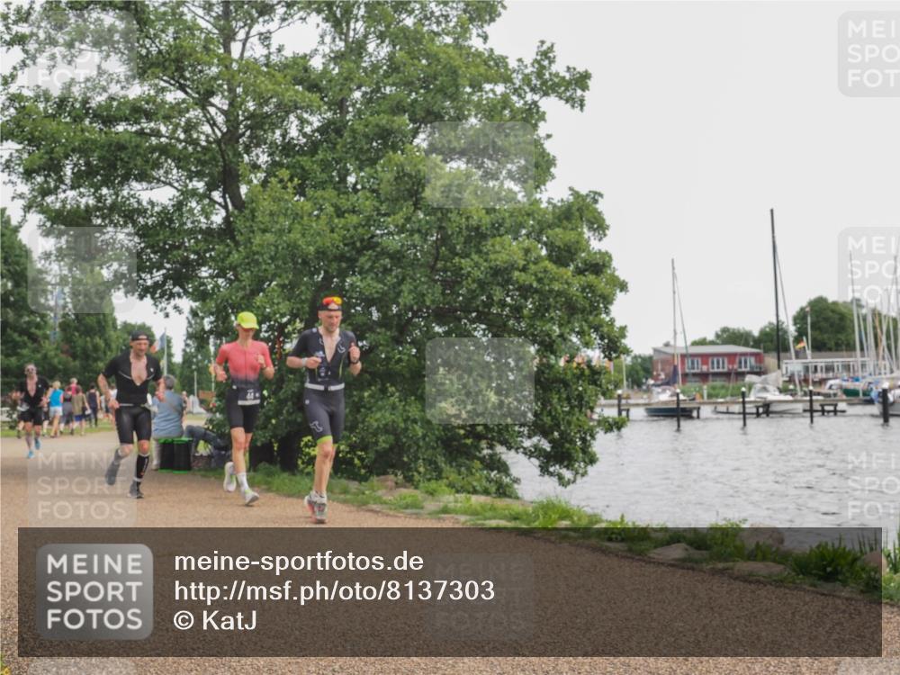 22.06.2025 - Viking Triathlon KatJ http://msf.ph/oto/8137303 22.06.2025 14:49:05 Laufen 44, 314, 419 meine-sportfotos.de