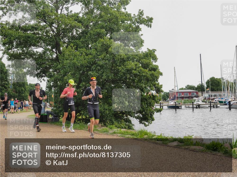 22.06.2025 - Viking Triathlon KatJ http://msf.ph/oto/8137305 22.06.2025 14:49:05 Laufen 44, 314, 419 meine-sportfotos.de