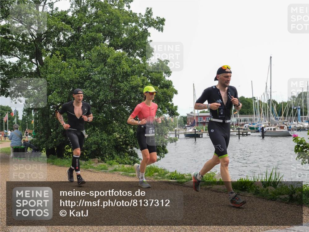 22.06.2025 - Viking Triathlon KatJ http://msf.ph/oto/8137312 22.06.2025 14:49:07 Laufen 44, 314, 370, 419 meine-sportfotos.de