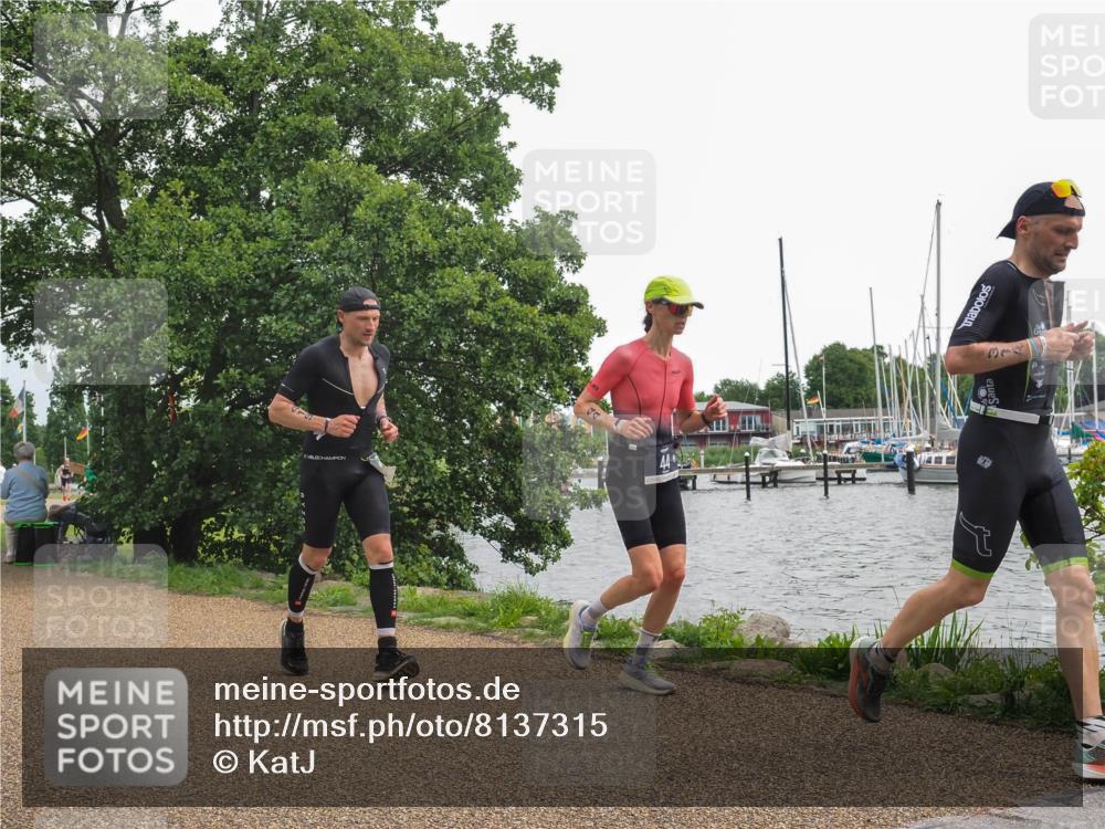 22.06.2025 - Viking Triathlon KatJ http://msf.ph/oto/8137315 22.06.2025 14:49:07 Laufen 44, 314, 370, 419 meine-sportfotos.de