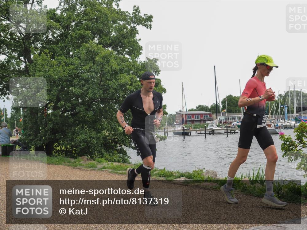 22.06.2025 - Viking Triathlon KatJ http://msf.ph/oto/8137319 22.06.2025 14:49:08 Laufen 44, 314, 370, 419 meine-sportfotos.de