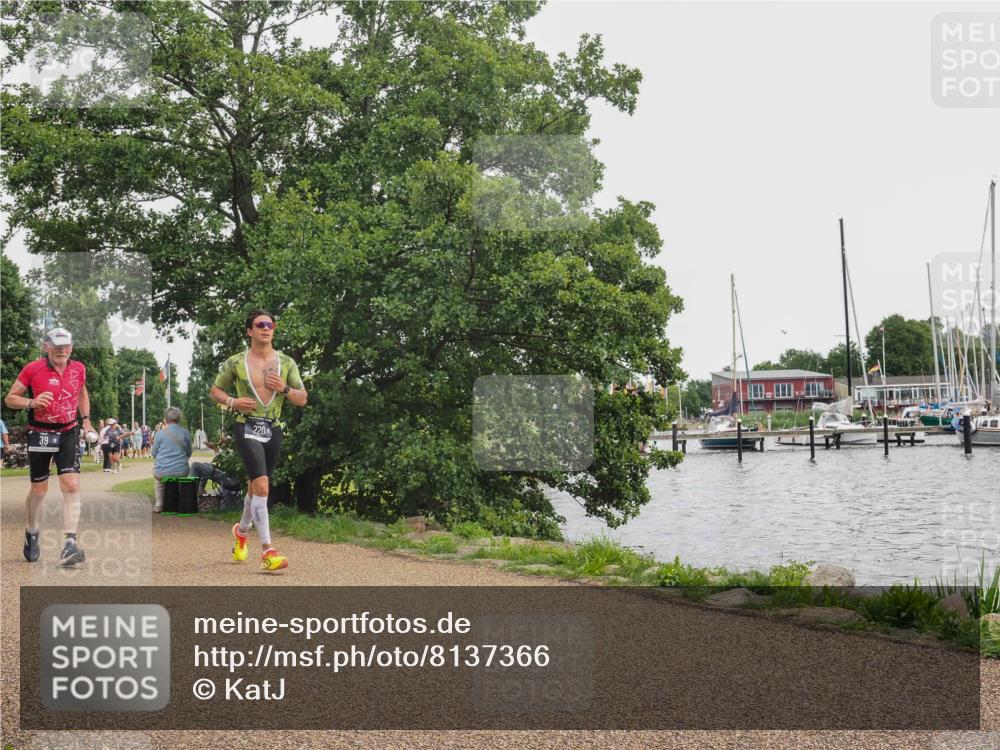 22.06.2025 - Viking Triathlon KatJ http://msf.ph/oto/8137366 22.06.2025 14:49:57 Laufen 39, 220, 269, 607 meine-sportfotos.de