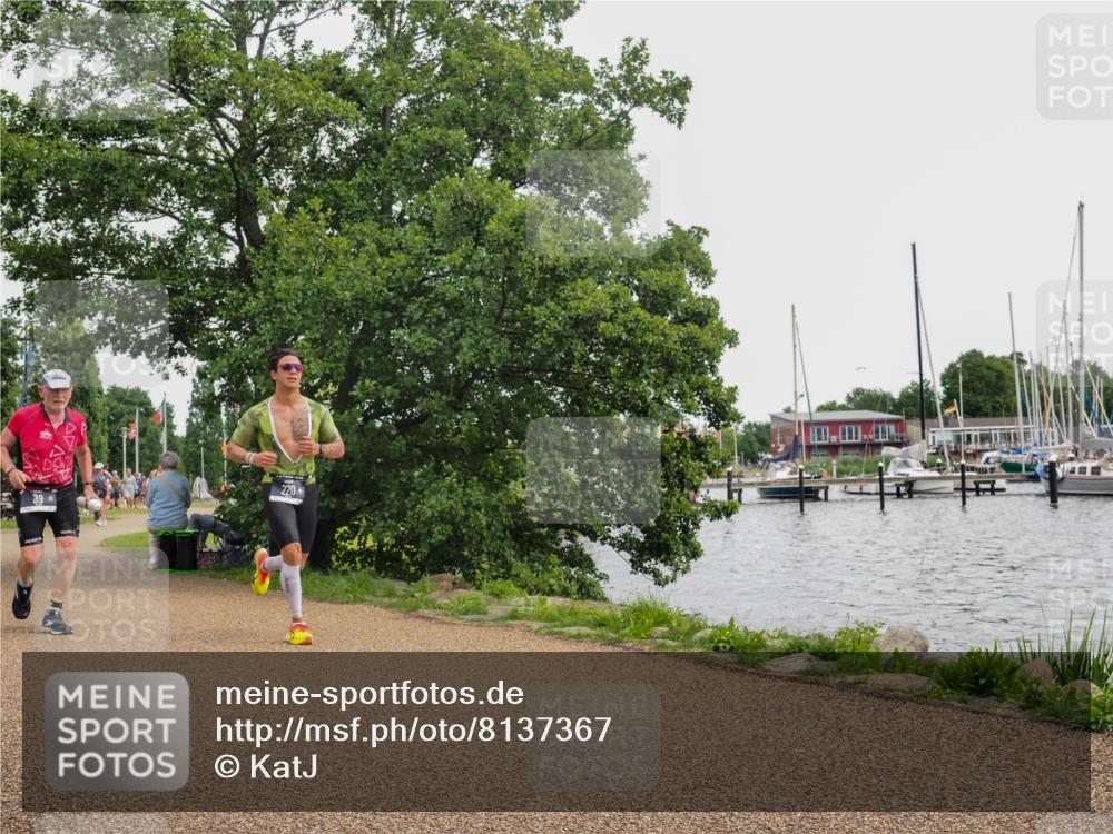 22.06.2025 - Viking Triathlon KatJ http://msf.ph/oto/8137367 22.06.2025 14:49:57 Laufen 39, 220, 269, 607 meine-sportfotos.de