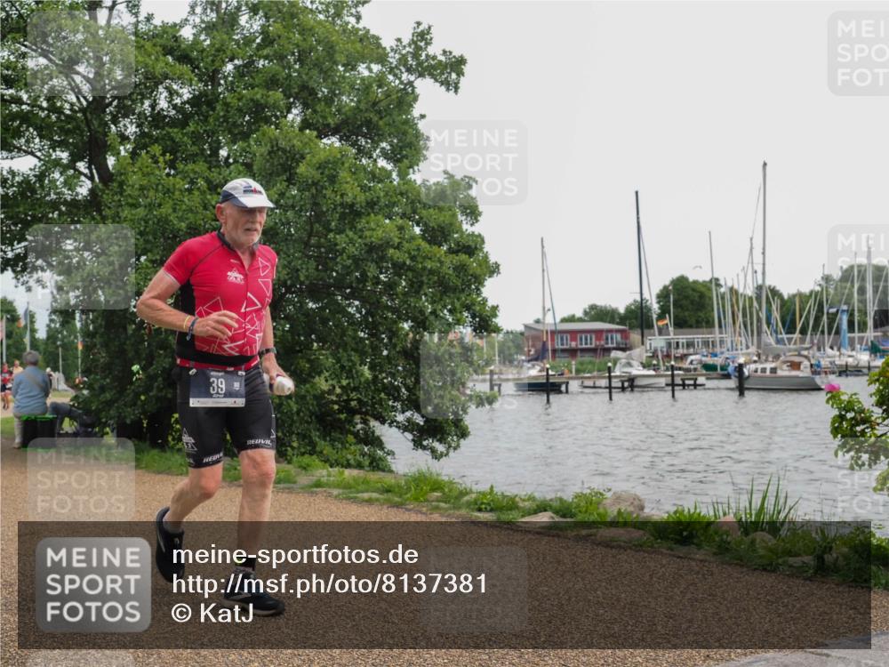 22.06.2025 - Viking Triathlon KatJ http://msf.ph/oto/8137381 22.06.2025 14:49:59 Laufen 39, 220 meine-sportfotos.de
