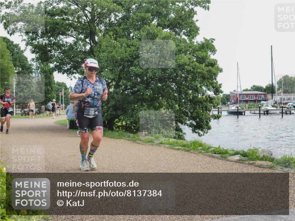 22.06.2025 - Viking Triathlon KatJ http://msf.ph/oto/8137384 22.06.2025 14:50:09 Laufen 116 meine-sportfotos.de