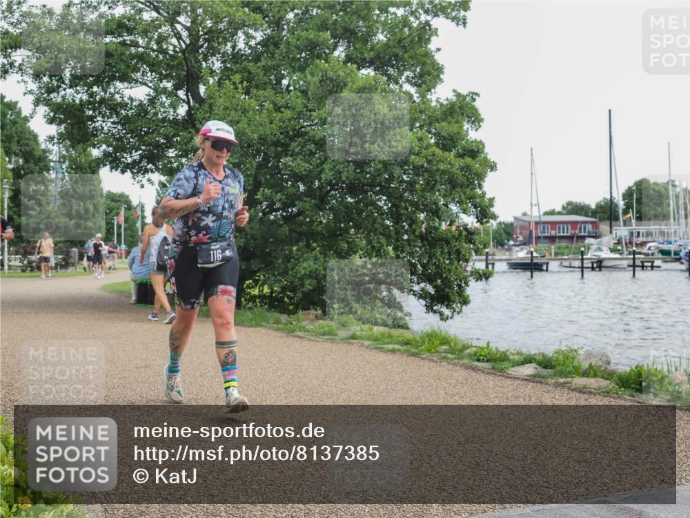 22.06.2025 - Viking Triathlon KatJ http://msf.ph/oto/8137385 22.06.2025 14:50:10 Laufen 116, 315 meine-sportfotos.de