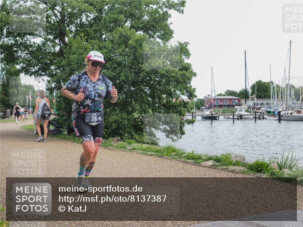 22.06.2025 - Viking Triathlon KatJ http://msf.ph/oto/8137387 22.06.2025 14:50:10 Laufen 116, 315 meine-sportfotos.de