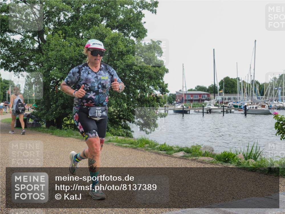 22.06.2025 - Viking Triathlon KatJ http://msf.ph/oto/8137389 22.06.2025 14:50:10 Laufen 116, 315 meine-sportfotos.de