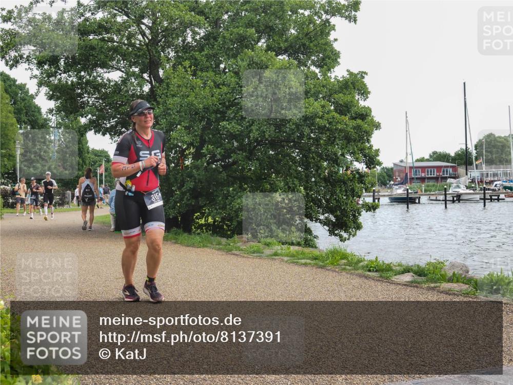 22.06.2025 - Viking Triathlon KatJ http://msf.ph/oto/8137391 22.06.2025 14:50:13 Laufen 116, 315 meine-sportfotos.de