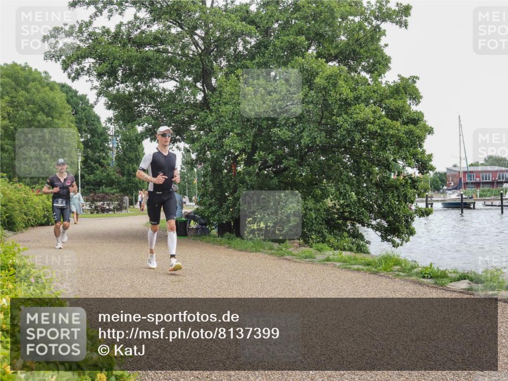 22.06.2025 - Viking Triathlon KatJ http://msf.ph/oto/8137399 22.06.2025 14:50:18 Laufen 61, 360 meine-sportfotos.de