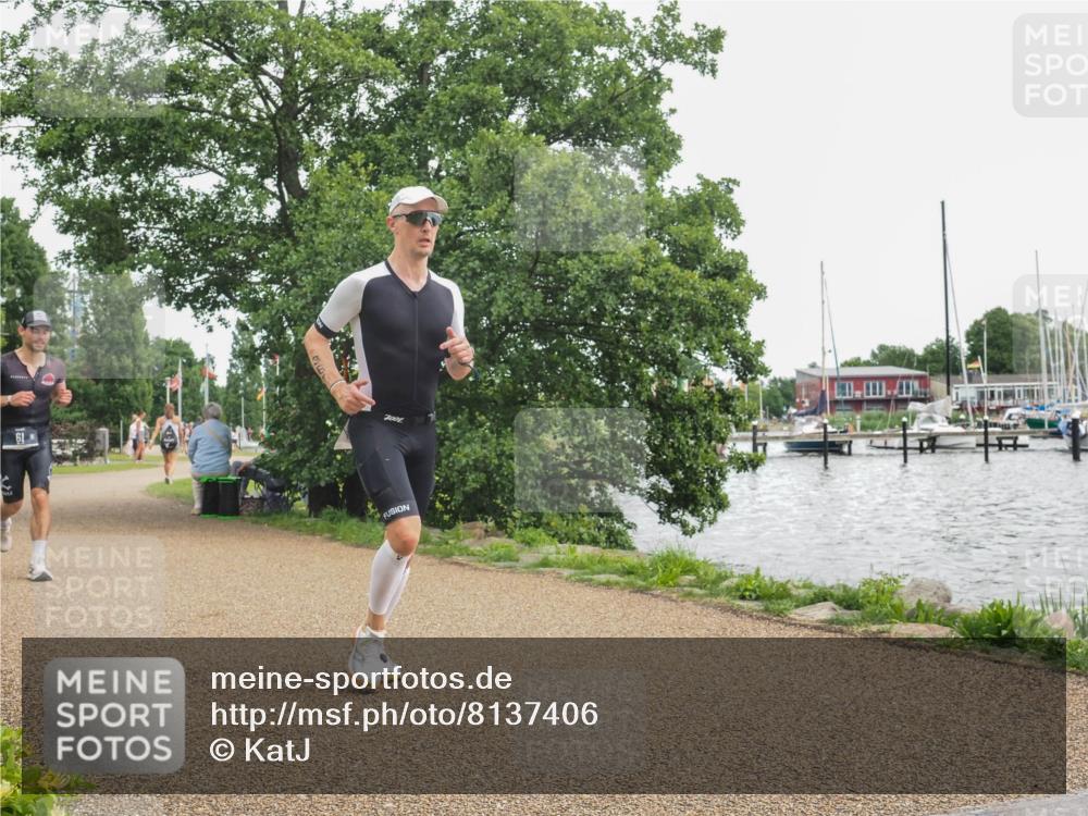 22.06.2025 - Viking Triathlon KatJ http://msf.ph/oto/8137406 22.06.2025 14:50:19 Laufen 61, 360 meine-sportfotos.de