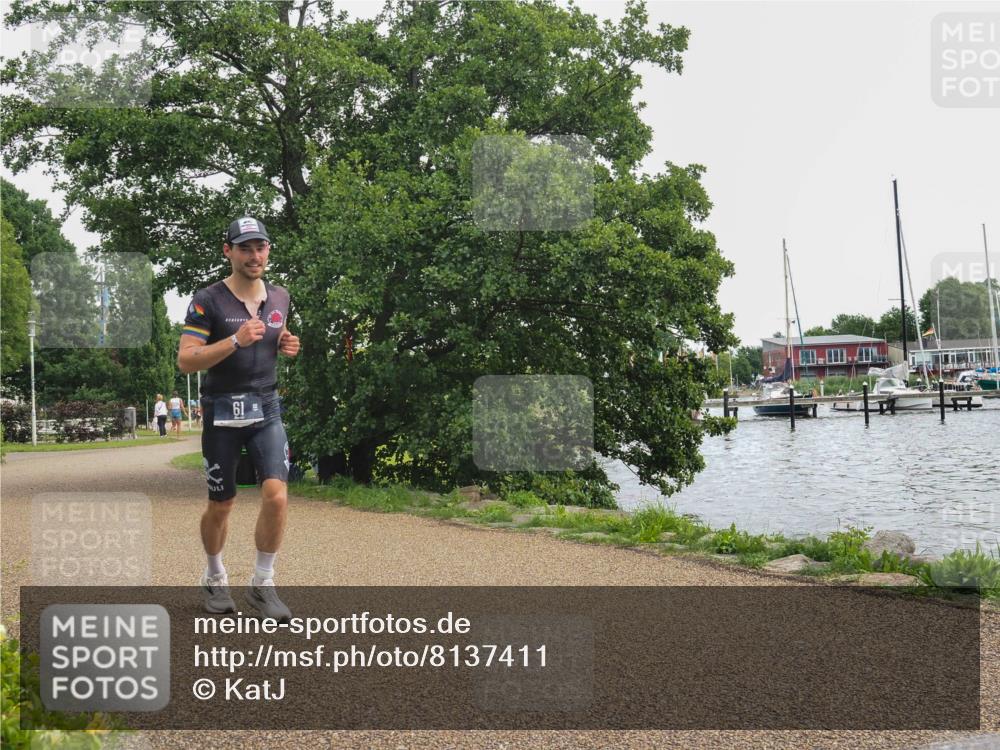 22.06.2025 - Viking Triathlon KatJ http://msf.ph/oto/8137411 22.06.2025 14:50:20 Laufen 61, 360 meine-sportfotos.de