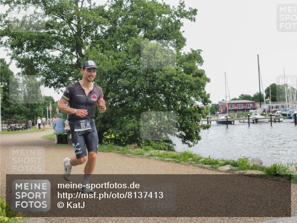 22.06.2025 - Viking Triathlon KatJ http://msf.ph/oto/8137413 22.06.2025 14:50:21 Laufen 61, 360 meine-sportfotos.de
