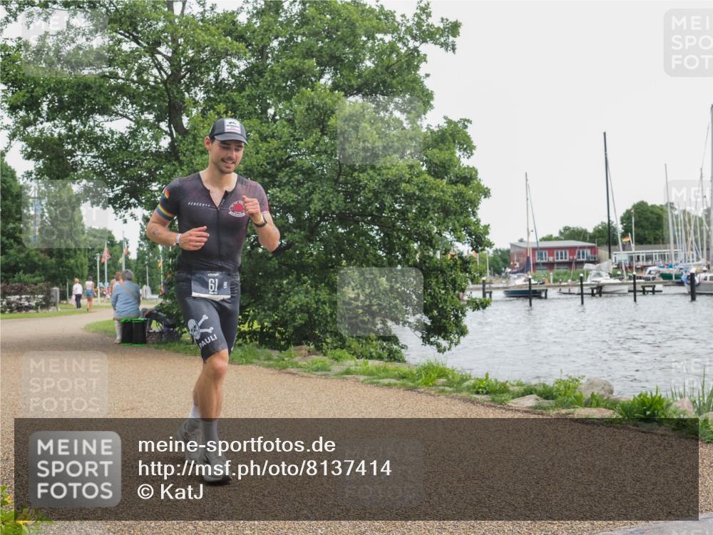 22.06.2025 - Viking Triathlon KatJ http://msf.ph/oto/8137414 22.06.2025 14:50:21 Laufen 61, 360 meine-sportfotos.de