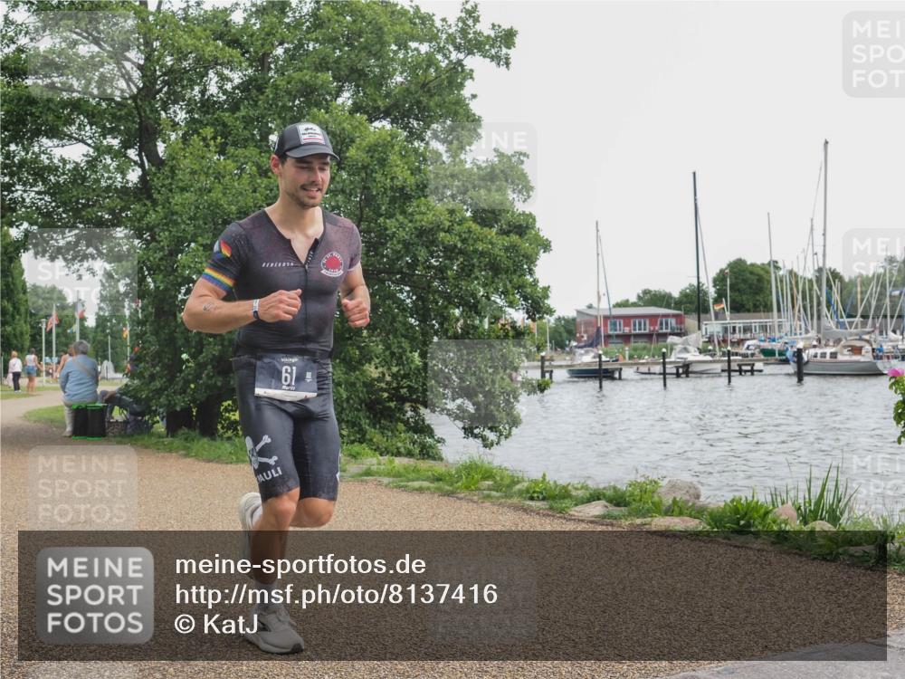 22.06.2025 - Viking Triathlon KatJ http://msf.ph/oto/8137416 22.06.2025 14:50:21 Laufen 61, 360 meine-sportfotos.de