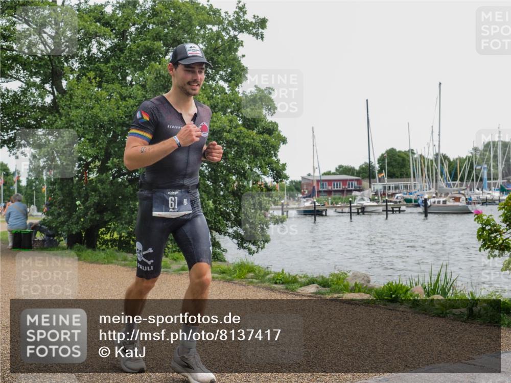 22.06.2025 - Viking Triathlon KatJ http://msf.ph/oto/8137417 22.06.2025 14:50:21 Laufen 61, 360 meine-sportfotos.de