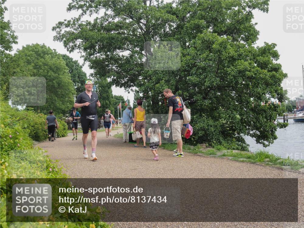 22.06.2025 - Viking Triathlon KatJ http://msf.ph/oto/8137434 22.06.2025 14:51:07 Laufen 532 meine-sportfotos.de