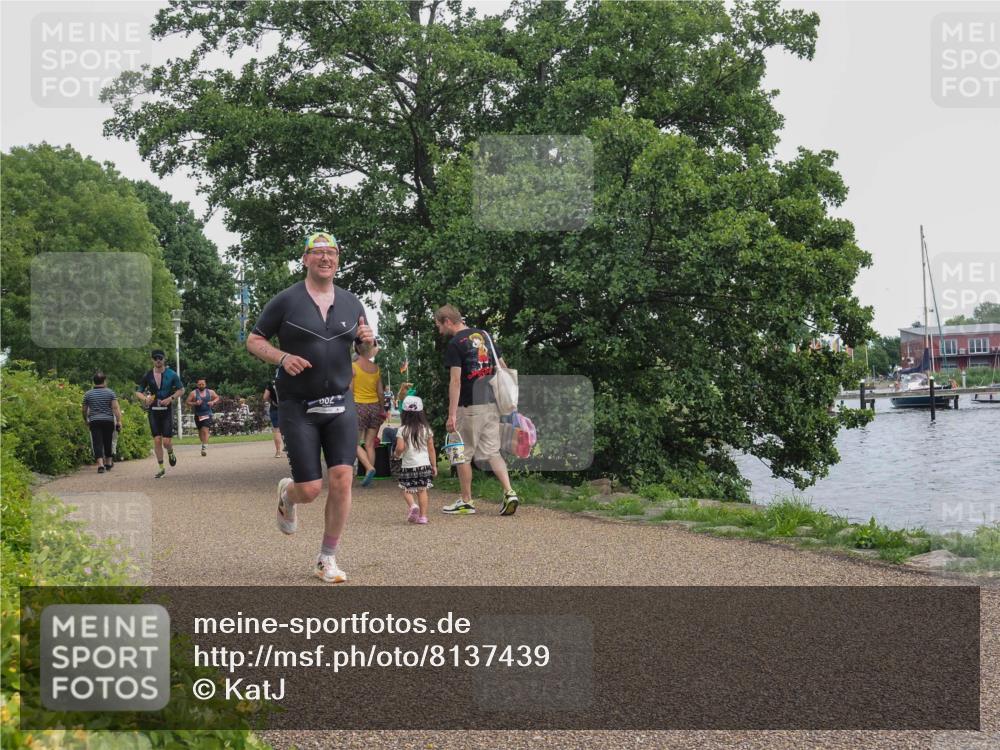 22.06.2025 - Viking Triathlon KatJ http://msf.ph/oto/8137439 22.06.2025 14:51:08 Laufen 532 meine-sportfotos.de