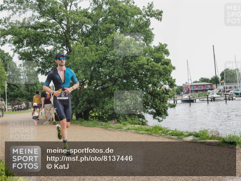 22.06.2025 - Viking Triathlon KatJ http://msf.ph/oto/8137446 22.06.2025 14:51:12 Laufen 57, 532 meine-sportfotos.de