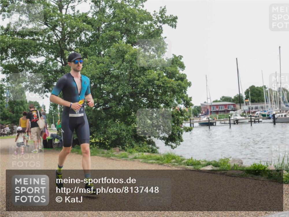 22.06.2025 - Viking Triathlon KatJ http://msf.ph/oto/8137448 22.06.2025 14:51:13 Laufen 57, 609 meine-sportfotos.de