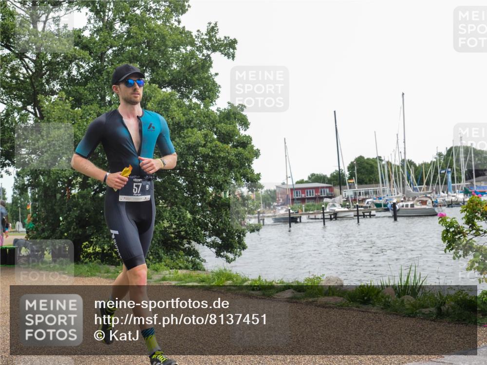 22.06.2025 - Viking Triathlon KatJ http://msf.ph/oto/8137451 22.06.2025 14:51:13 Laufen 57, 609 meine-sportfotos.de